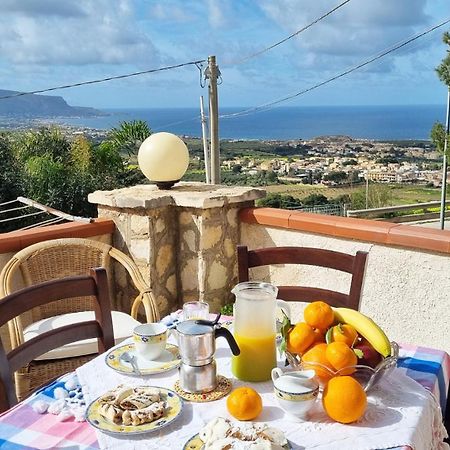 Casa Vacanza Vista Mare クストナーチ エクステリア 写真